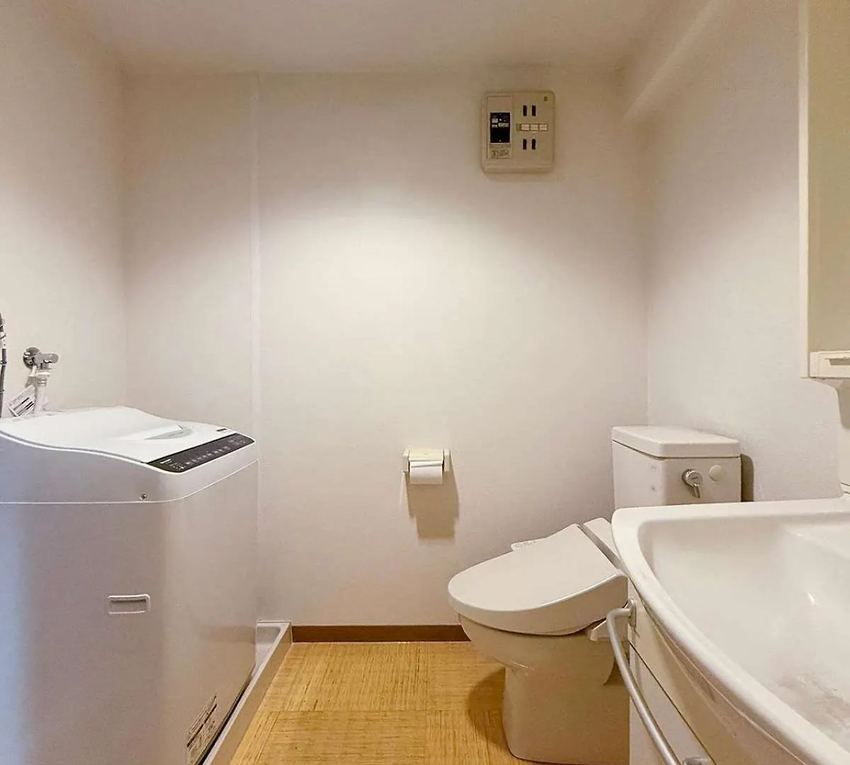 Grandeur - Secure & Stylish 1Br Calm Stay Near Downtown Hiroshima Japan
