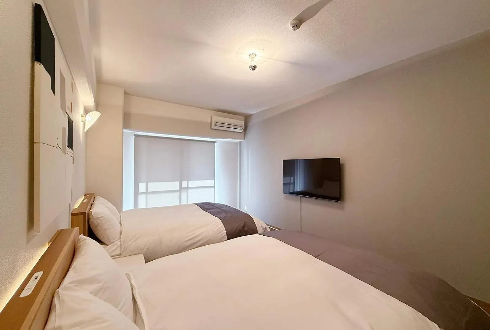 Apartment Grandeur - Secure & Stylish 1Br Calm Stay Near Downtown Hiroshima Japan