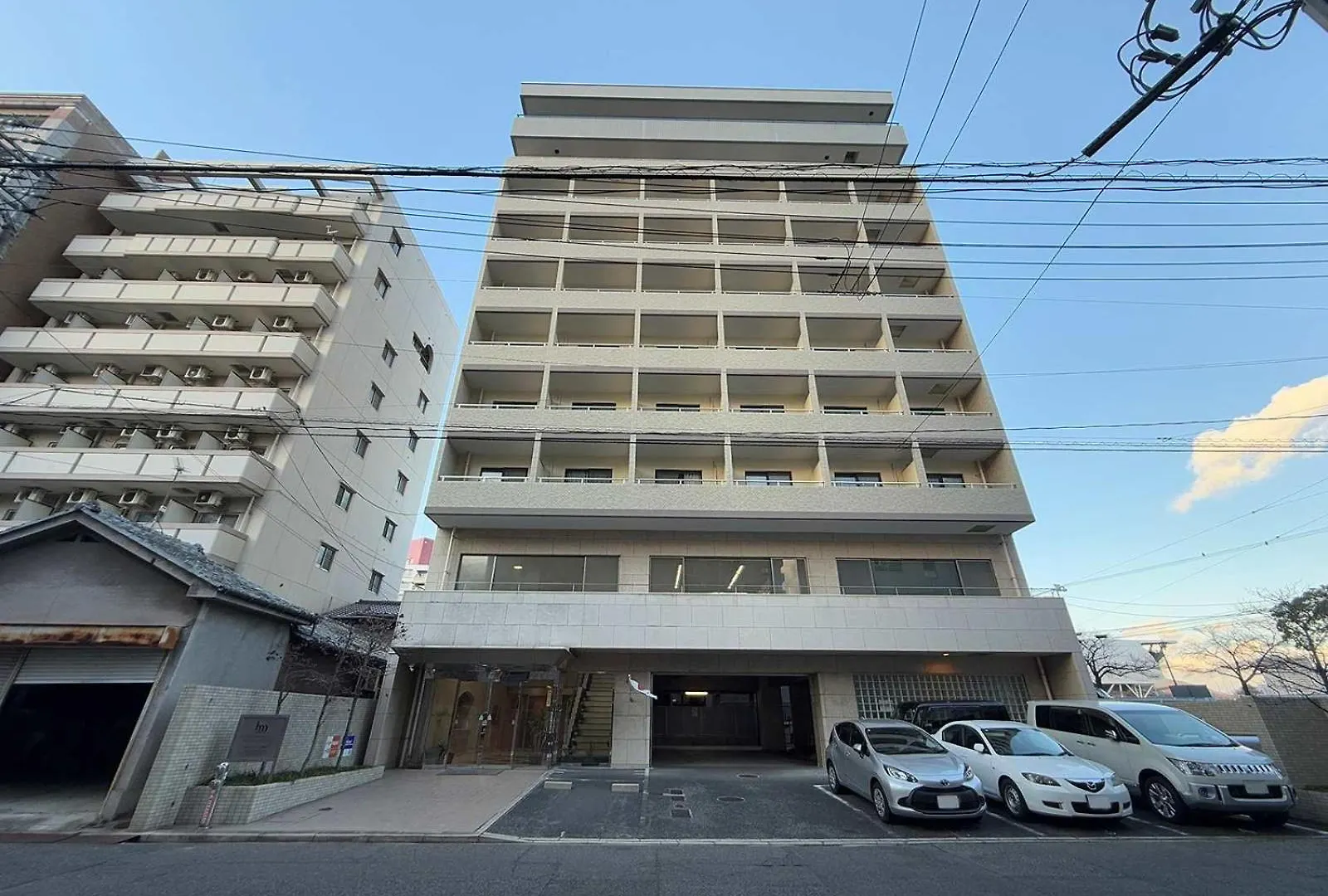 Grandeur - Secure & Stylish 1Br Calm Stay Near Downtown Hiroshima