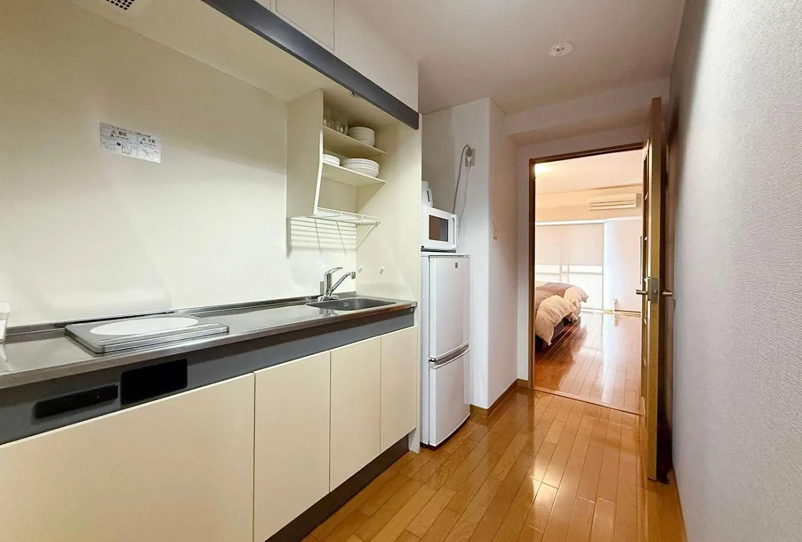 Grandeur - Secure & Stylish 1Br Calm Stay Near Downtown Hiroshima Apartment