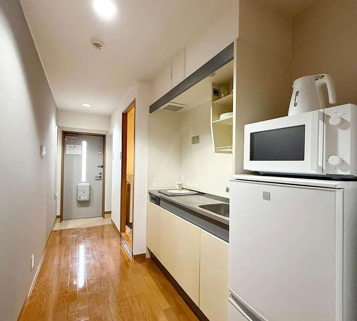 Grandeur - Secure & Stylish 1Br Calm Stay Near Downtown Hiroshima 0*,
